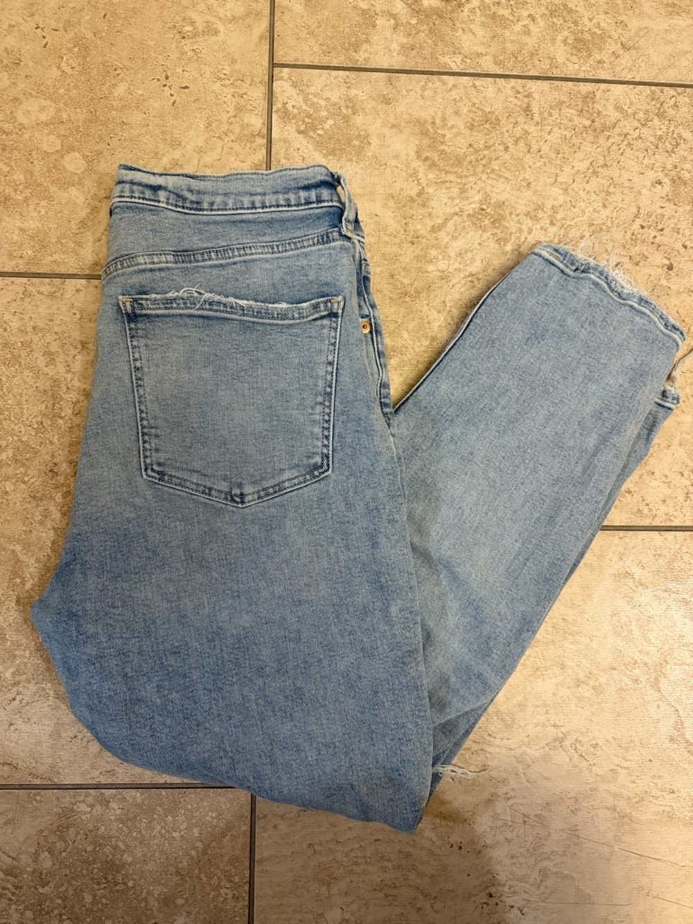 Women’s GAP jeans size 14/32